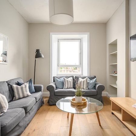 2Br New Town Castle View Apartment Edinburgh Eksteriør bilde