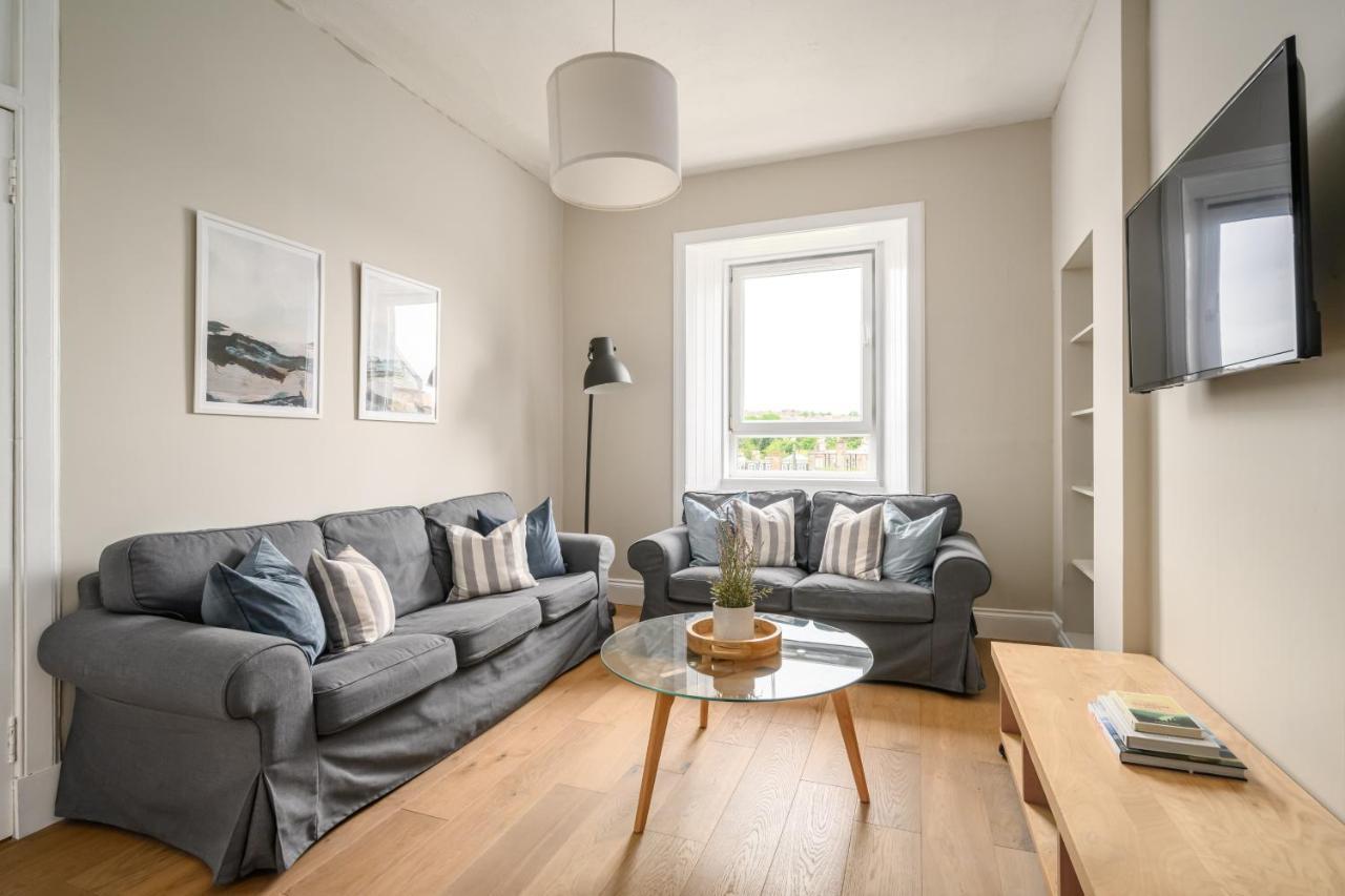 2Br New Town Castle View Apartment Edinburgh Eksteriør bilde