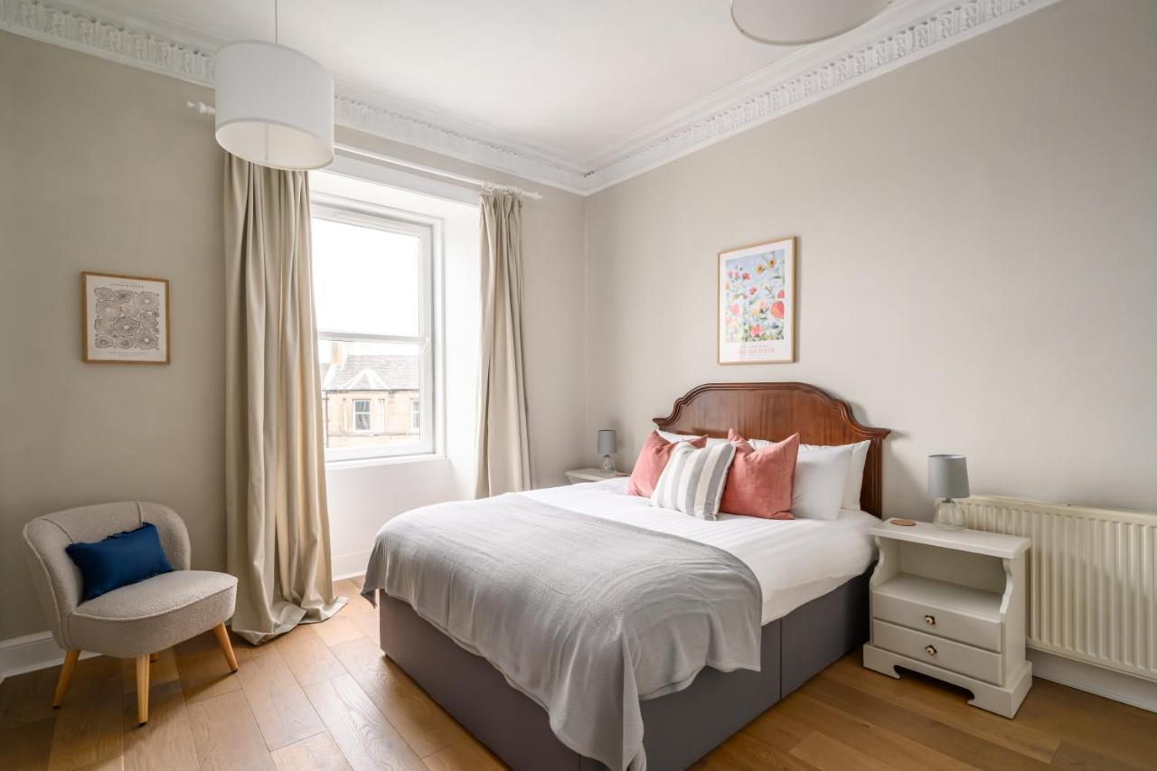 2Br New Town Castle View Apartment EDI Eksteriør bilde