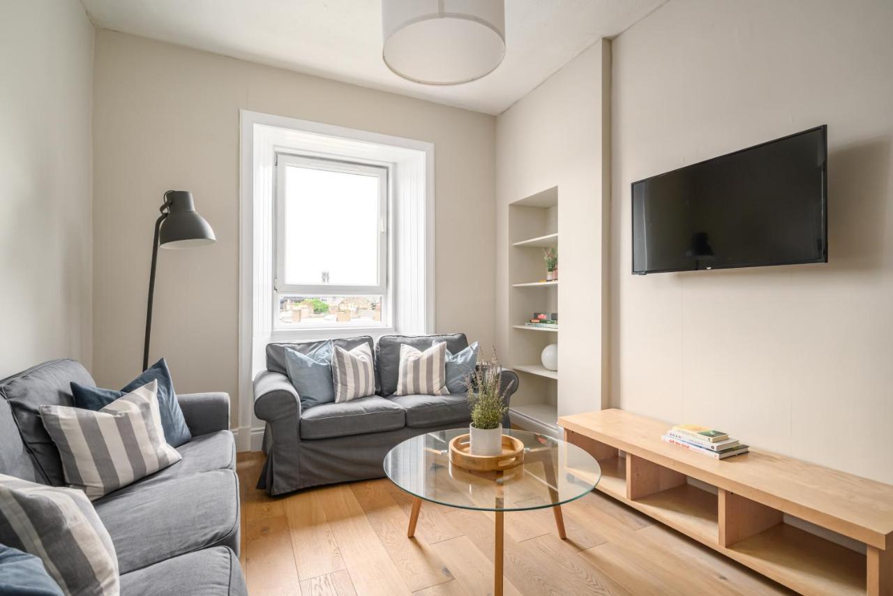 2Br New Town Castle View Apartment Edinburgh Eksteriør bilde